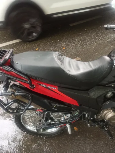 Tt Ds 200 Modelo 2024 Comprada En Agosto 2024