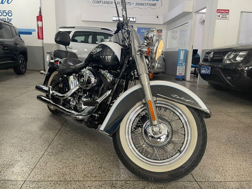 Imagem 3 de 4 de Harley-davidson Softail Deluxe Flstn Gasolina Manual