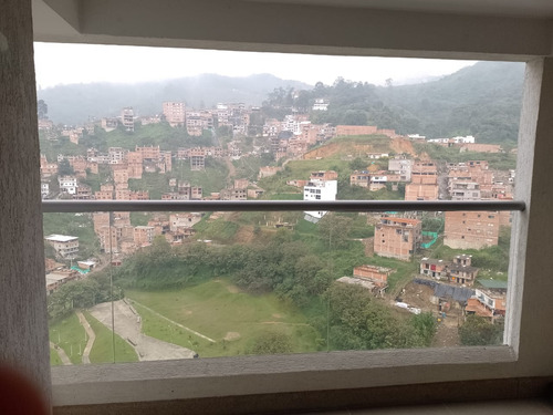Aparta Estudio  Para La Venta En Loma De Los Bernal Medellin