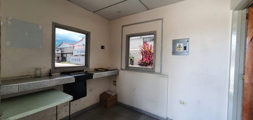Imagen 2 de 6 de #1576 Local 3.159,23m2 Guatire