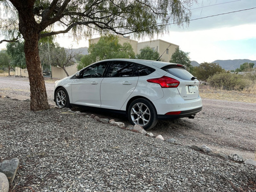 Ford Focus III 2.0 Se Plus Mt