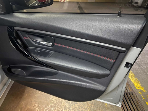 Bmw Serie 3 2.0 328i Sedán Sport 245cv 2013