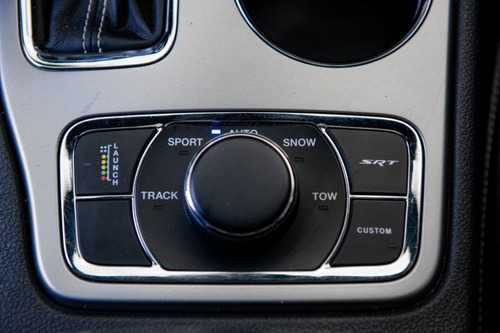 Imagen 14 de 15 de Jeep Grand Cherokee 6.4 Srt Atx 465hp At