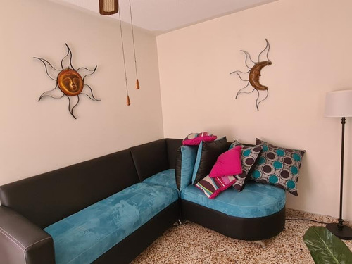 Venta De Hotel En El Centro Histórico, Con Opción A Diversos Giros Y Con Plusvalía Privilegiada, Ya Que Cuenta Con Uso Comercial Y De Servicios E Informe De Uso De Suelo Habitacional-comercial Y/o De