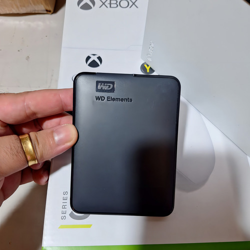 Xbox Series S 2 Controle Com Suporte E Hdd 2tb Externo