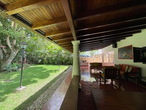 Casa En Venta En Santa Paula Mls #23-2728