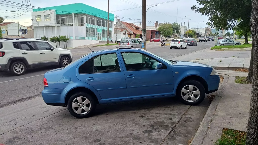 Volkswagen Bora 2.0 Trendline 115cv