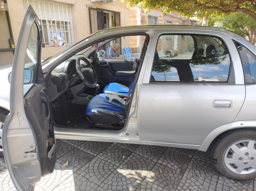 Corsa Classic 4p Sedan