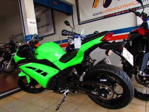 Kawasaki Ninja 300 - 2014 17 Mil Km - Loja Millenium