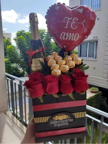 Caja Con Rosa Roja, Chocolate Ferrero Globo Metalizado. 