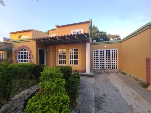 Se Vende Casa En Araguama Contry Jb