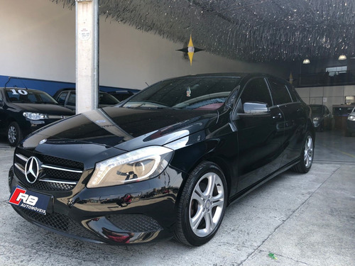 Imagem 2 de 8 de Mercedes Benz A200 1.6 Turbo - 2015 - Automático - Completo