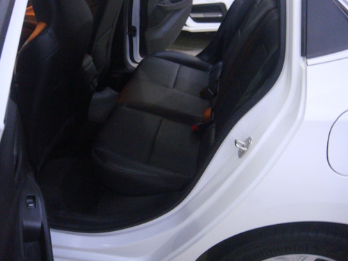 Imagem 14 de 15 de Gm Chevrolet Onix 1.0 Turbo Premier 2 2022