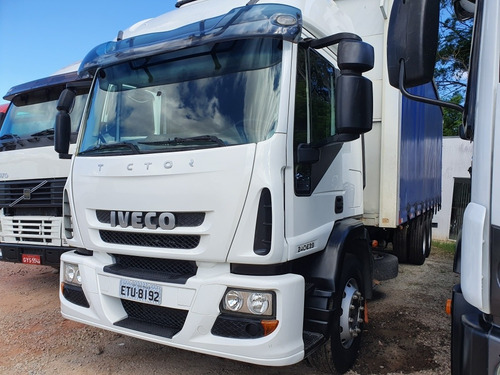 Iveco 240e28 Ano 2013 Truck Teto Alto Leito Chassi