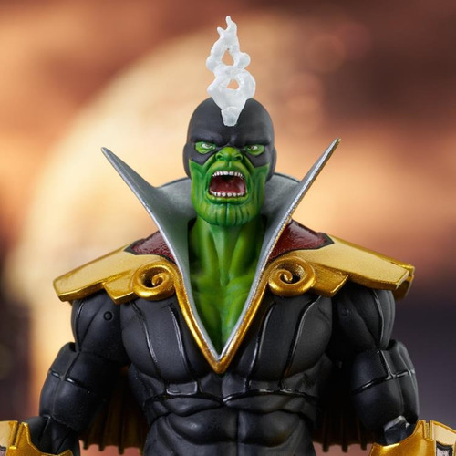 Super Skrull Marvel Select Figura Diamond Select Toys