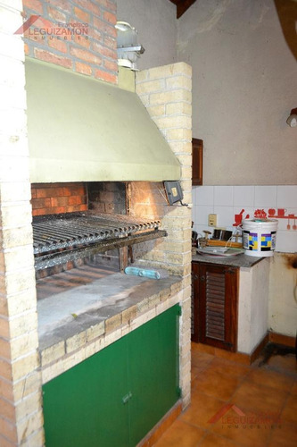 Imagen 10 de 23 de Lote Propio - Jardin Parquizado - Quincho - Parrilla - Garage Pasante