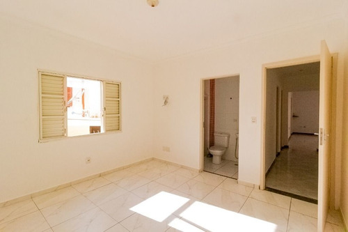 Imagem 12 de 27 de Casa Térrea Ao Lado Dos Colégios Salesiano E Mazzarello.a - Ca2834