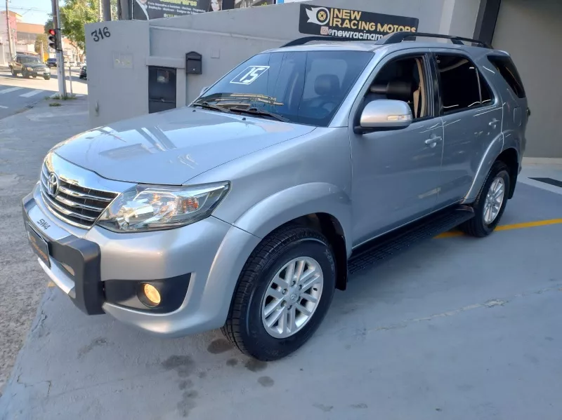 Toyota Hilux SW4 2.7 Sr 5l 4x2 Flex 5p