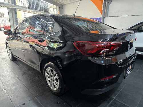 Chevrolet Onix ONIX SEDAN PLUS 1.0 12V TB FLEX AUT.
