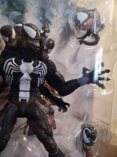Figura Diamond Select Toys Venom Special Collector Edition (Usado)
