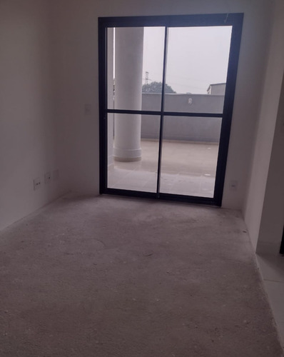 Apartamento Novo Com Quintal