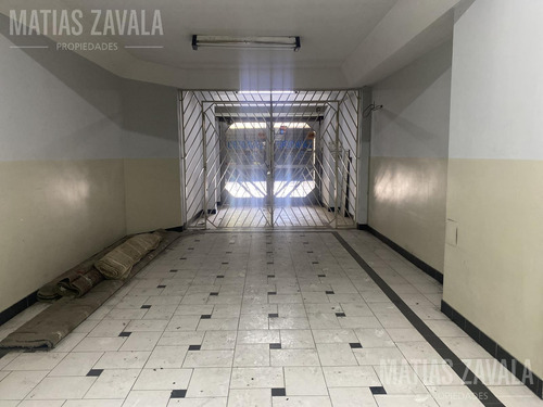 Venta C/ Renta De Excelente Local Sobre Av Beiro En Villa Devoto