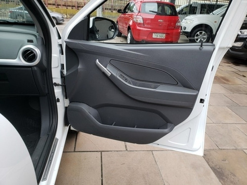 Imagem 12 de 15 de Chevrolet Montana Ls 1.4 Cargo Com Gnv 18m³