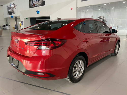 Imagen 6 de 15 de Hyundai Elantra 2020 2.0 Gls Mt
