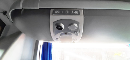 Imagem 3 de 8 de Onibus Paradiso 1050 G7 Mb O500r 2010
