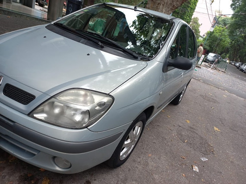 Renault Scénic 1.6 Rxe Privilege