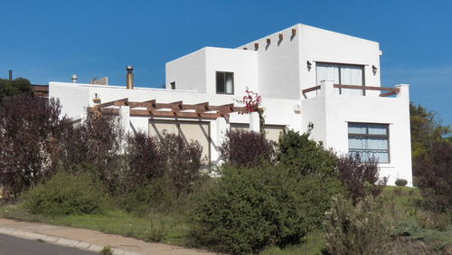 Arquitecto, Recepción Definitiva