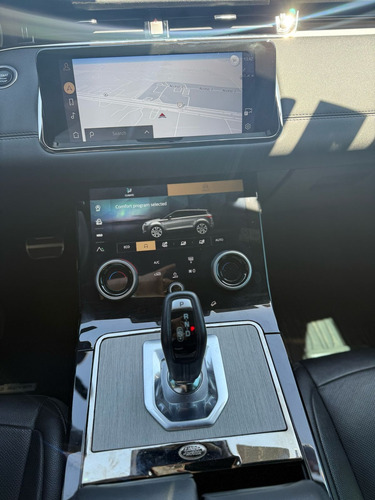 Range Rover Evoque 2023 Bronze Collection