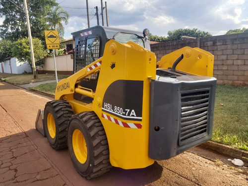 Imagem 3 de 9 de Hyundai Hsl850-7a