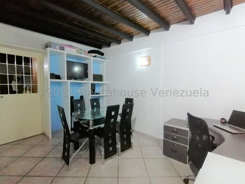 Imagen 16 de 30 de Casas En Venta En Urbanismo Privado Av. Intercomunal Cabudare Cod # 22-7152 Lida Y Moderna. Pide Tu Cita 412-1498654 Katty Vasquez Rentahouse Precio Negociable Y De Oportunidad! No Esperes Llama Ahora