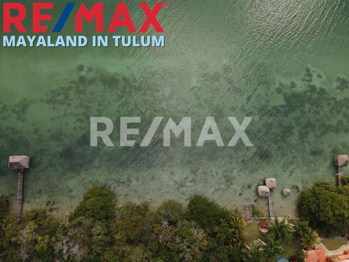 En Venta Terreno Con Frente De Laguna En Bacalar.