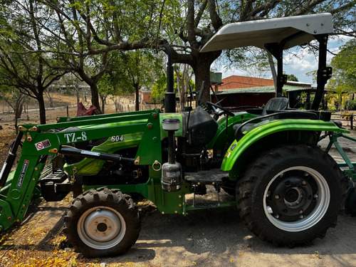 Tractor Marca Hubei Modelo 2023