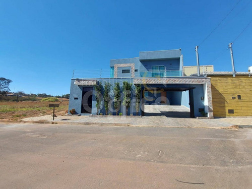 Imagem 2 de 28 de Lindo Sobrado Com 3 Dormitórios À Venda, 270 M² Por R$ 625.000 - Residencial Jardins Do Lago - Anápolis/go - So0011