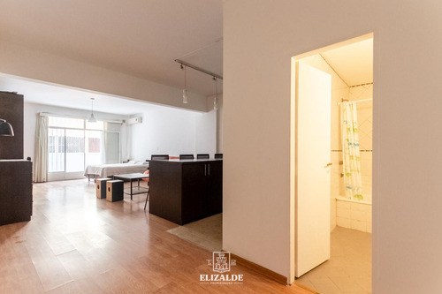 Vera Y Scalabrini Ortíz - Monoambiente Grande Con Patio - Villa Crespo