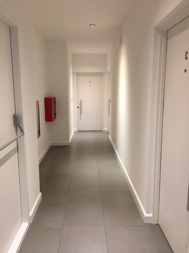 Imagen 5 de 18 de Oficina En Venta En San Justo