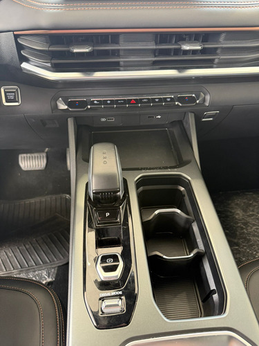 Geely Okavango 2.0T Gl 7Dct