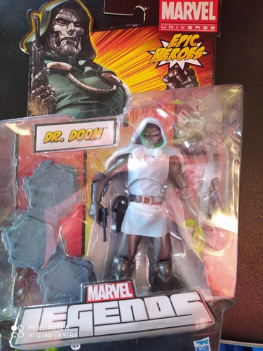 Doctor Doom Future Foundation  Marvel Legends Exclusivo Uk