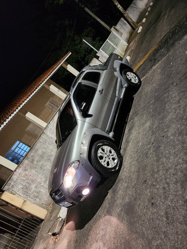 Fiat Strada 1.8 16v Adventure Cab. Dupla Flex 2p