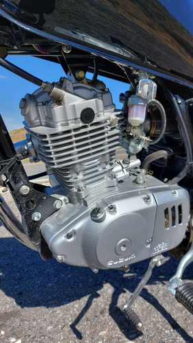 Imagen 6 de 18 de Suzuki Gn125f 2018 - ¡¡¡¡¡¡1800 Kms!!!!!!