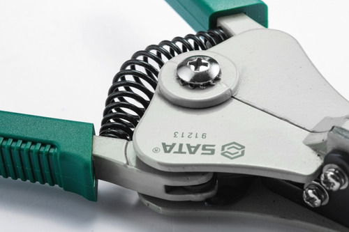 Imagen 8 de 10 de Alicate Pelacable Automático 7'' Tipo B Sata 91213