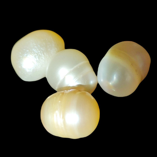 Perla Blancas Australianas X4 = 18ct. + Caja Exhibición