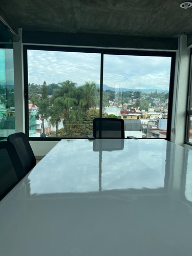 Edificio En Lomas De Cortes, Cuernavaca, Morelos Caen-938-ed