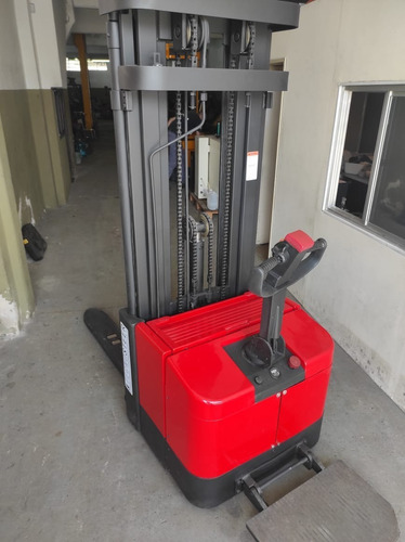 Apilador Eléctrico