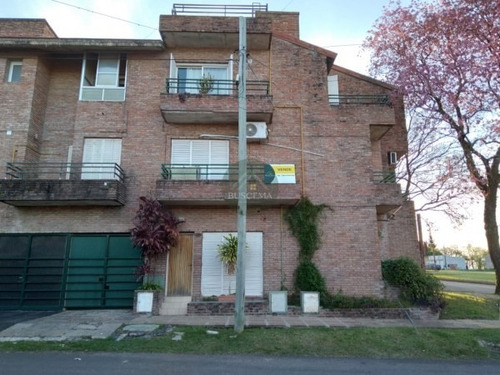 Venta Departamento Frente Al Rio 3 Dormitorios