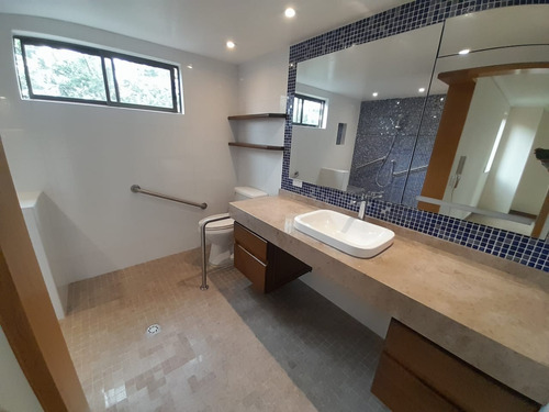 Imagen 15 de 22 de Apartamento En Venta En Medellín Sector Castropol