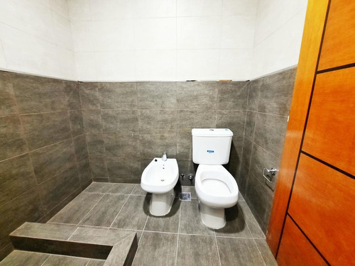 Imagen 12 de 21 de Venta Departamento 3 Amb 177 M2 Valentín Alsina